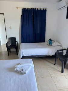 Inicio hostal hump back int puerto lopez ecuador arcoiris habitaciones18