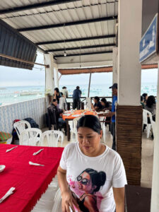 Inicio hostal hump back int puerto lopez ecuador arcoiris restaurante