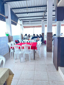 Inicio hostal hump back int puerto lopez ecuador arcoiris restaurante3