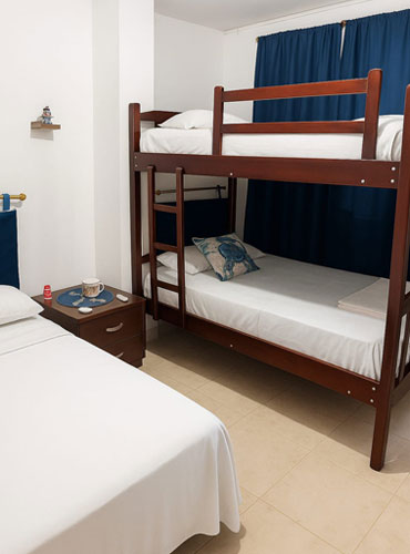 Inicio hostal hump back int puerto lopez ecuador habitaciones familiar