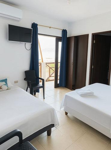 Inicio hostal hump back int puerto lopez ecuador habitaciones pareja