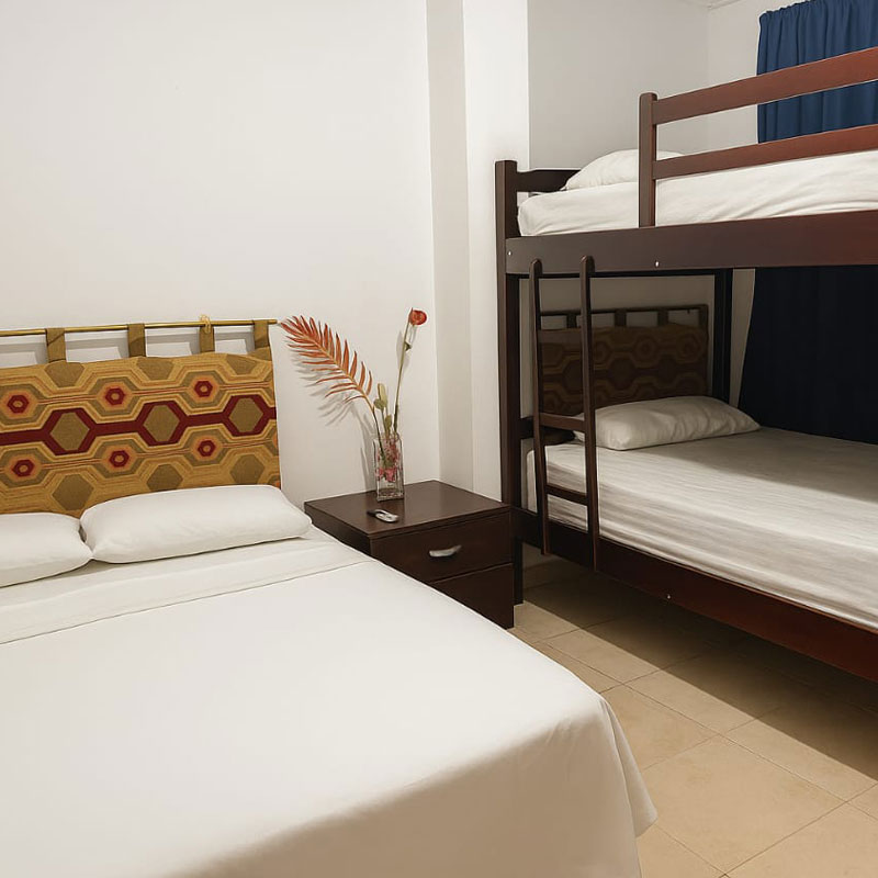 Inicio hostal hump back int puerto lopez ecuador habitaciones1
